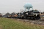 NS C40-9W #9857 on 68Q